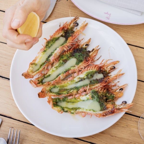 Ocean king prawns with garlic butter